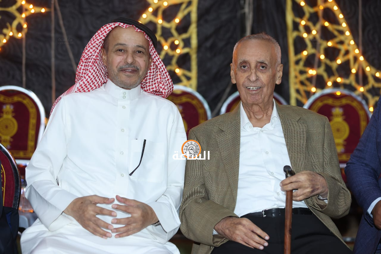 Madar Al-Saa Images 0.3299852372411556