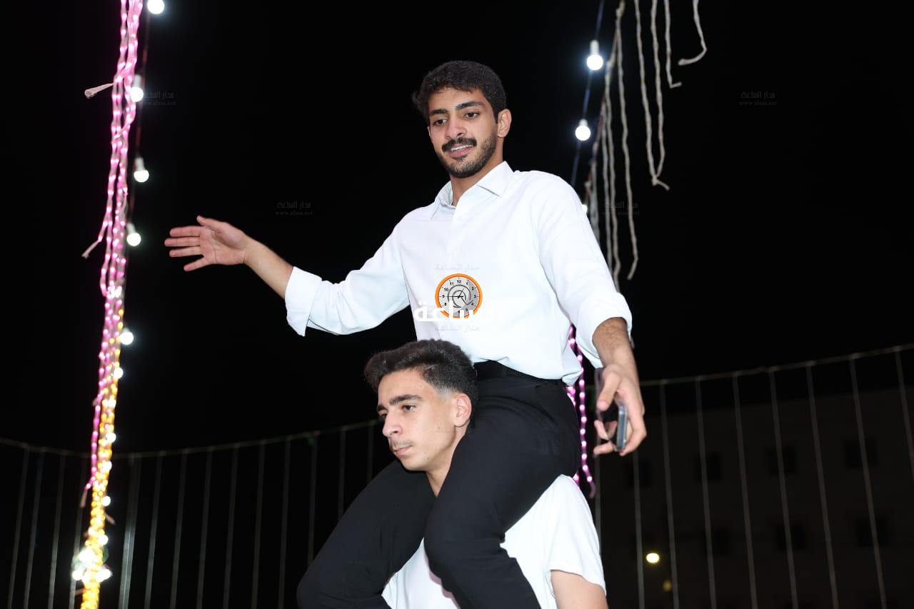 Madar Al-Saa Images 0.5131501658670553