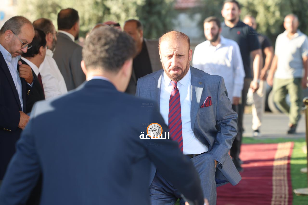 Madar Al-Saa Images 0.6876940772805878