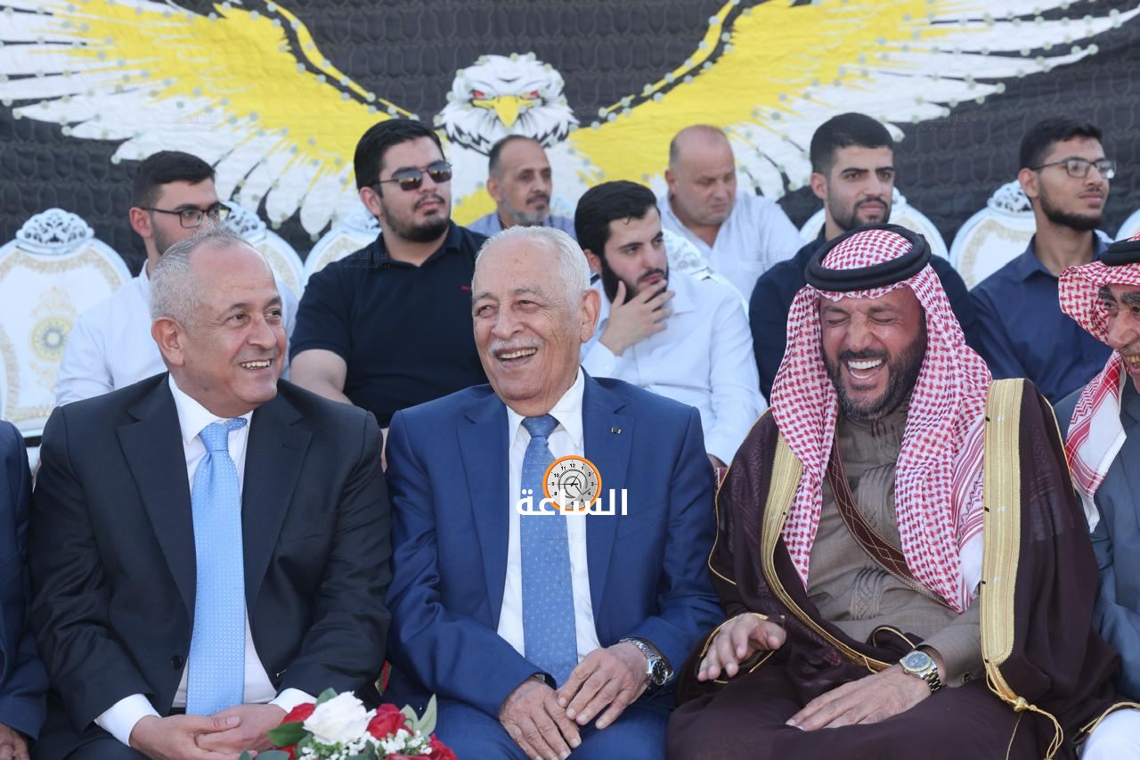 Madar Al-Saa Images 0.4580791539358986