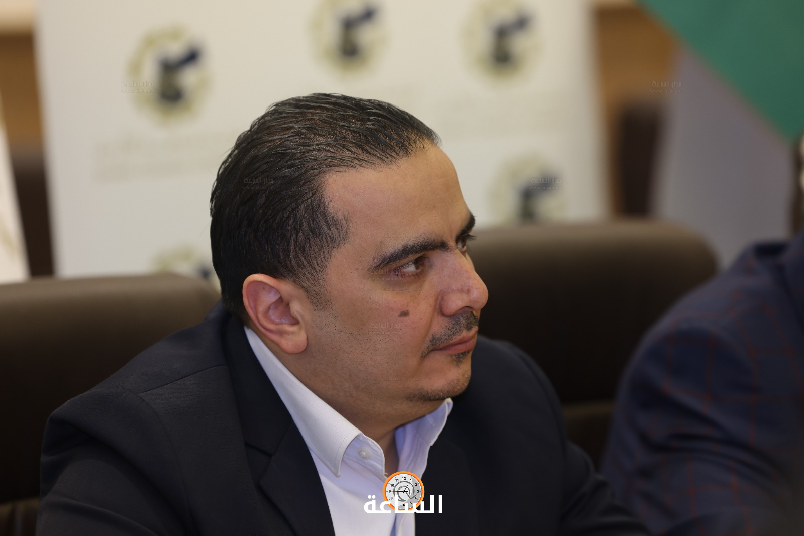 Madar Al-Saa Images 0.8897550971135982