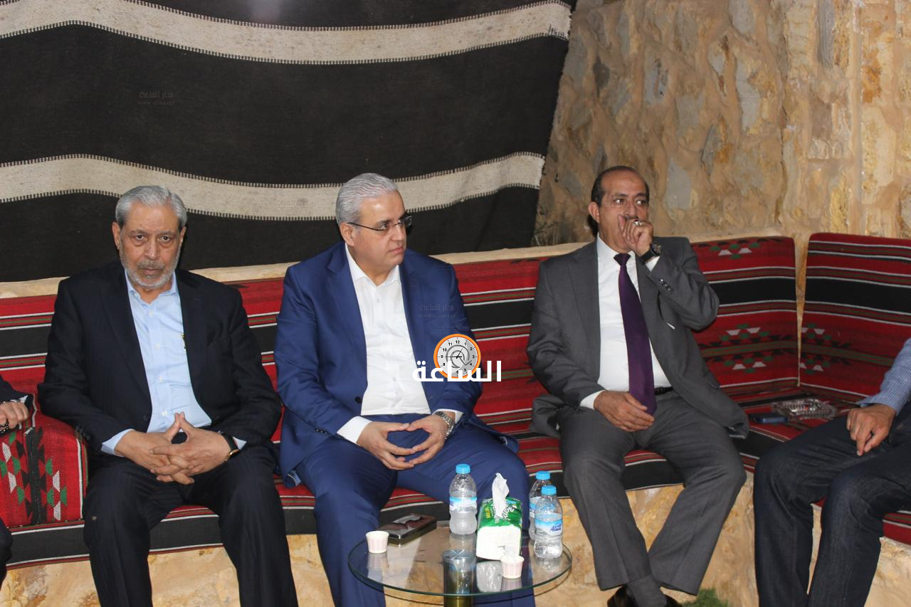 Madar Al-Saa Images 0.7863817028713527