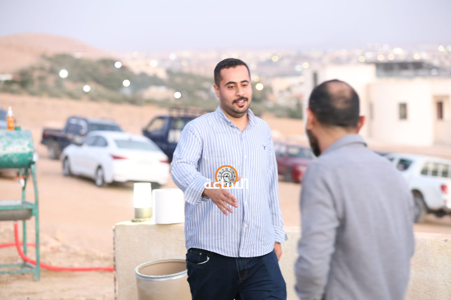 Madar Al-Saa Images 0.9767646624002585