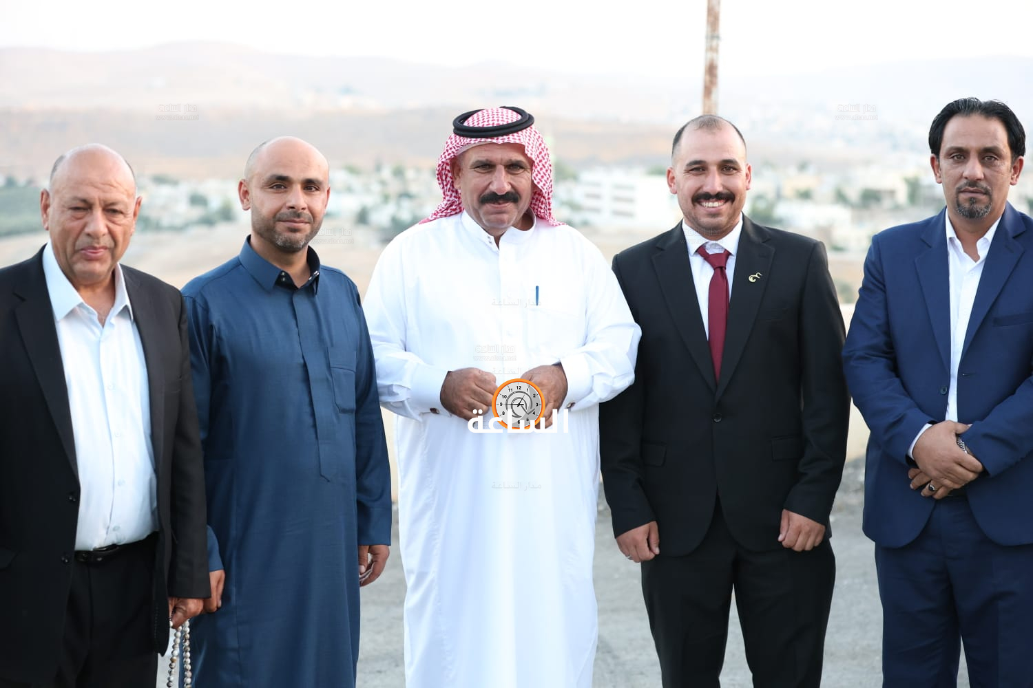 Madar Al-Saa Images 0.4327236920053811