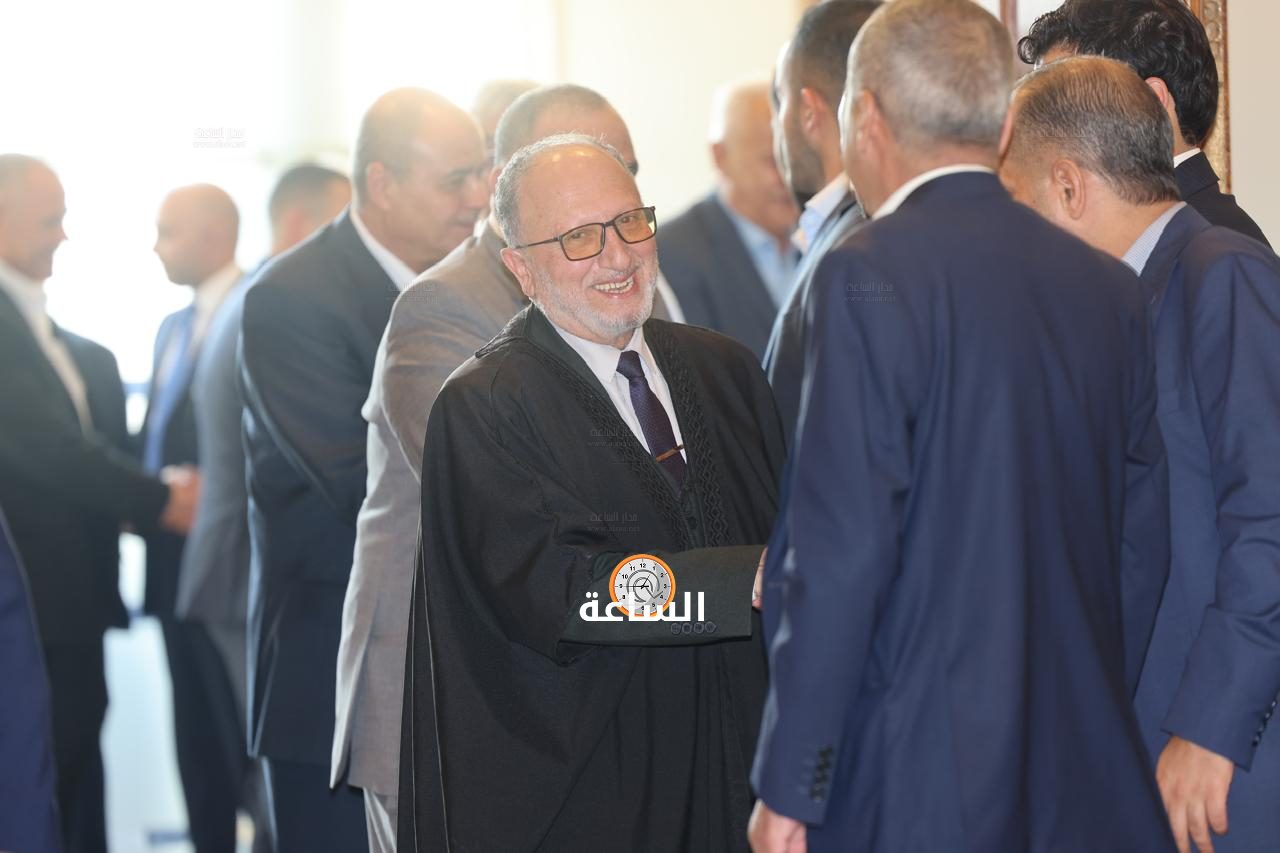Madar Al-Saa Images 0.1952966482619749