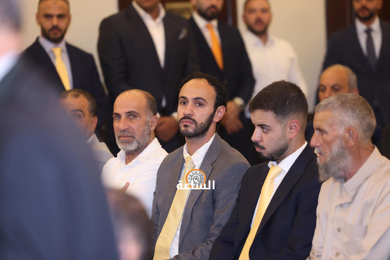 Madar Al-Saa Images 0.7231949076411215