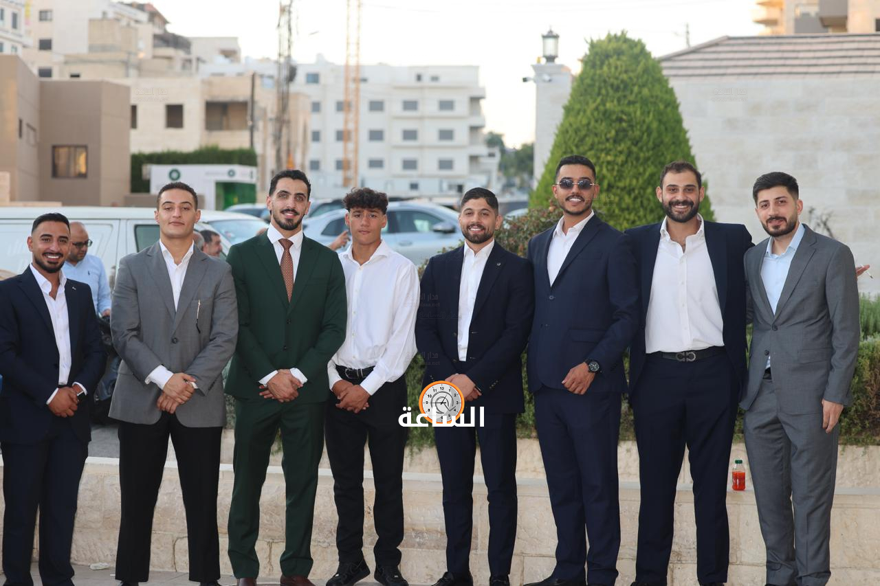 Madar Al-Saa Images 0.7441986438397469