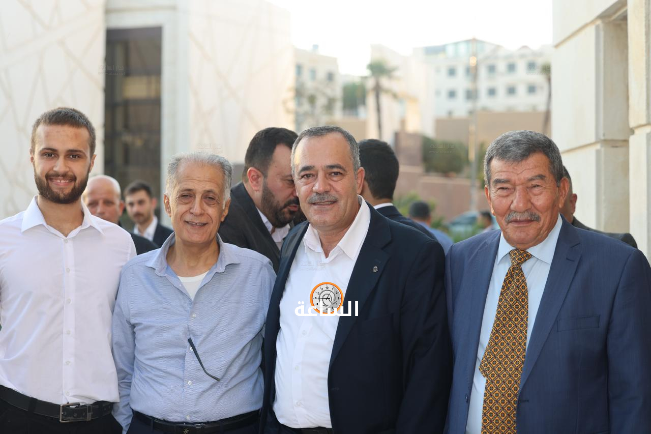 Madar Al-Saa Images 0.7036858305019583