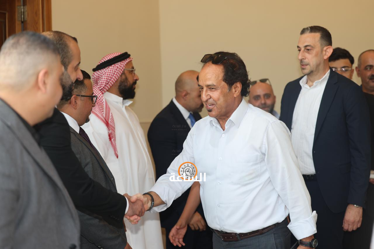 Madar Al-Saa Images 0.3022309760982611