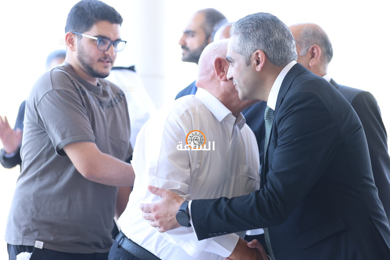 Madar Al-Saa Images 0.08440868288062242