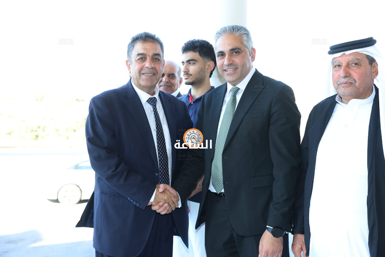 Madar Al-Saa Images 0.018111052926109483