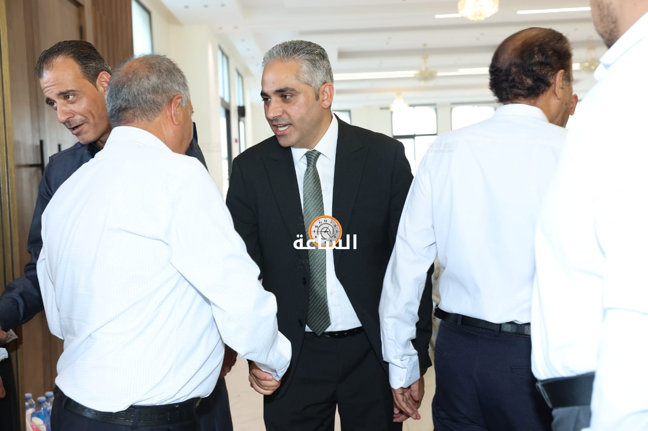 Madar Al-Saa Images 0.4359707757483955