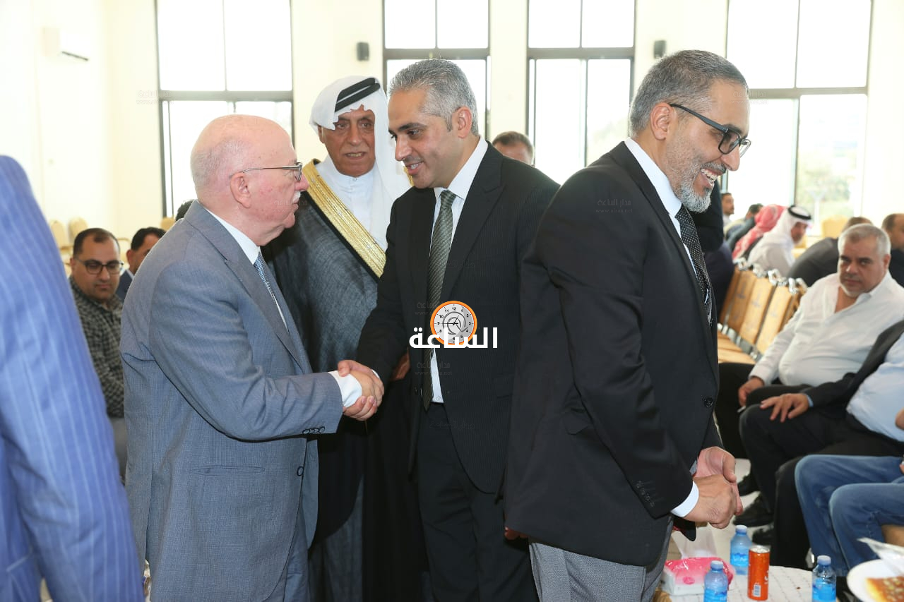 Madar Al-Saa Images 0.0071451842508049035