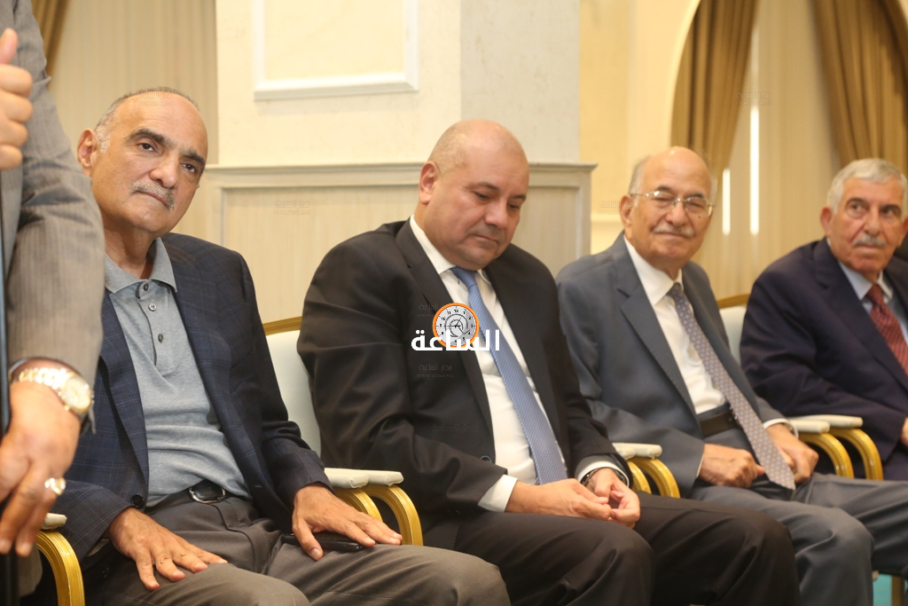 Madar Al-Saa Images 0.4792955198275729