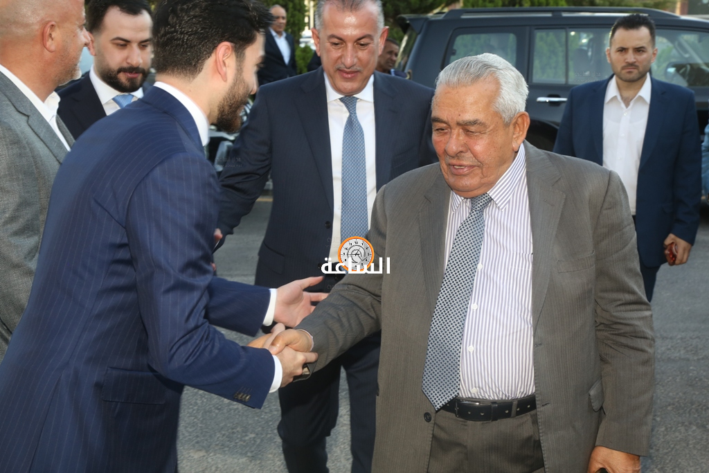 Madar Al-Saa Images 0.4605062499295005