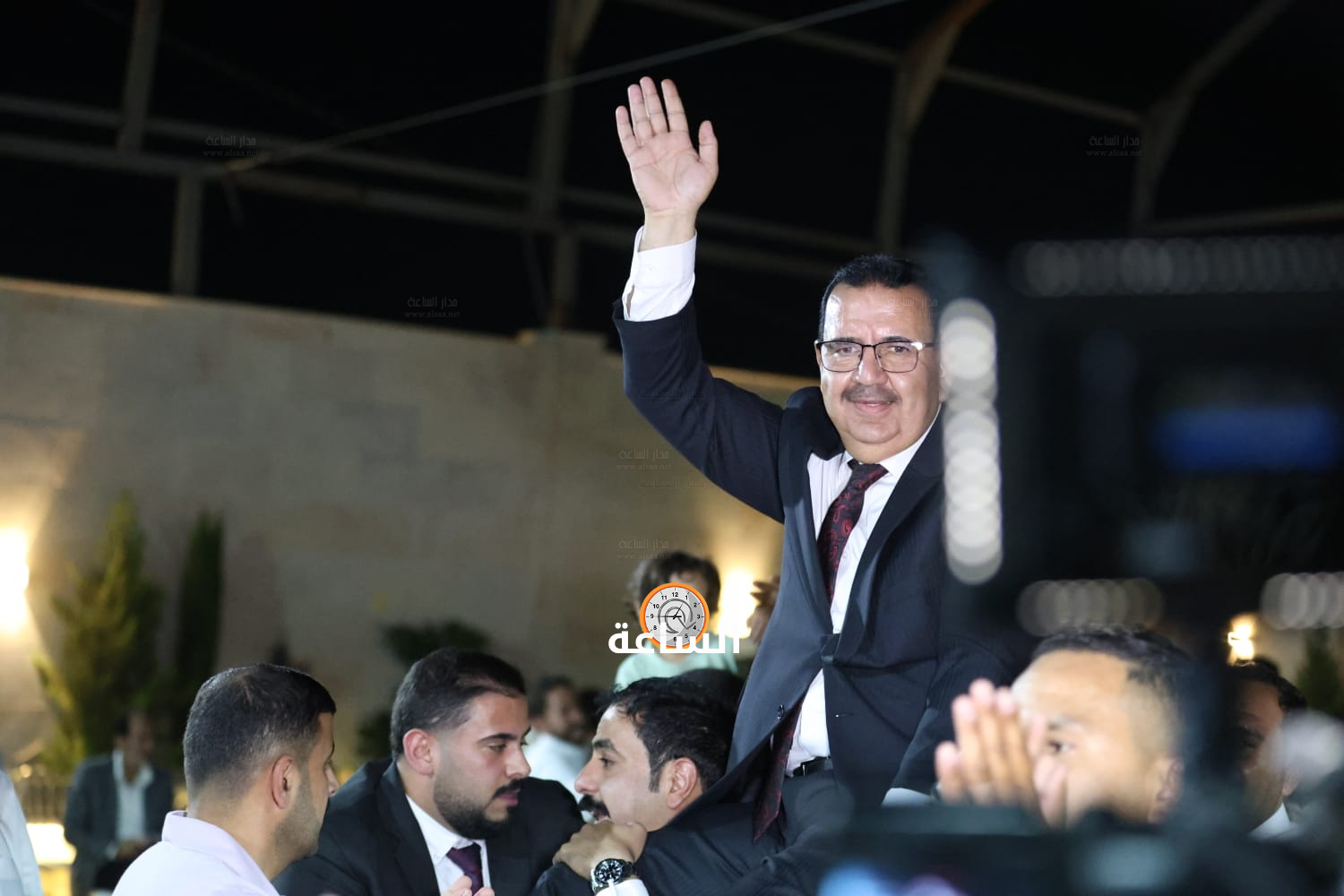 Madar Al-Saa Images 0.41428957975909575