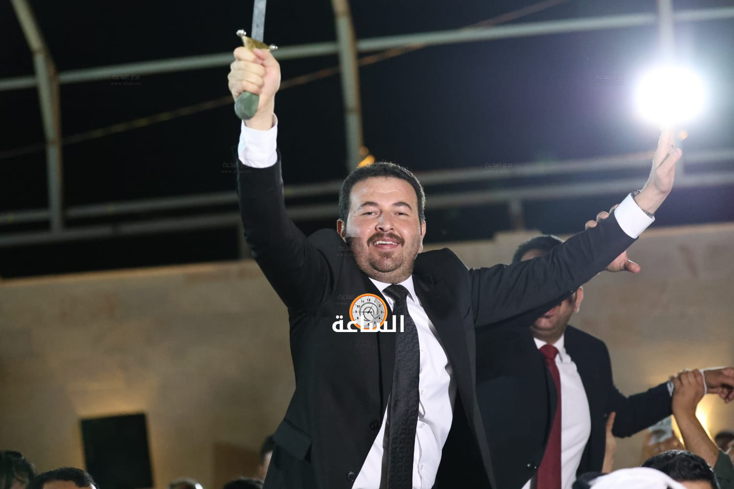 Madar Al-Saa Images 0.6324906375086174