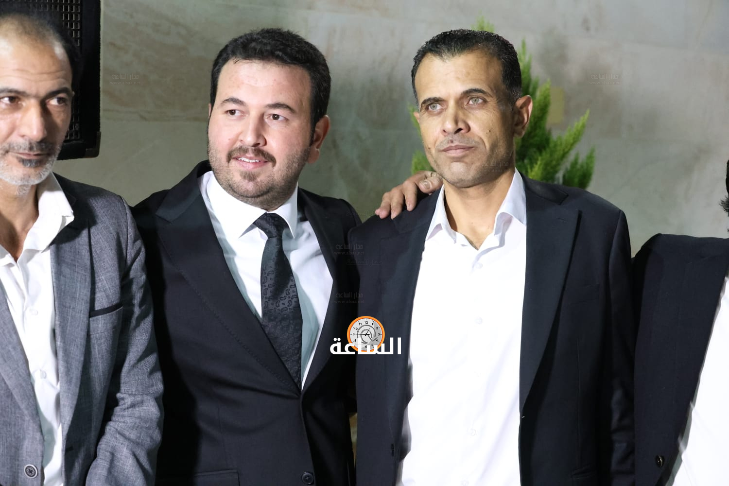 Madar Al-Saa Images 0.08893264448126892