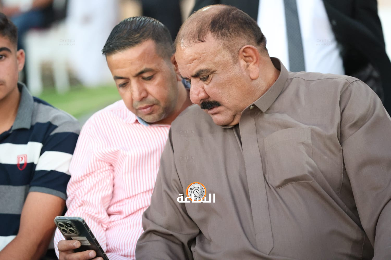 Madar Al-Saa Images 0.9799422943783116