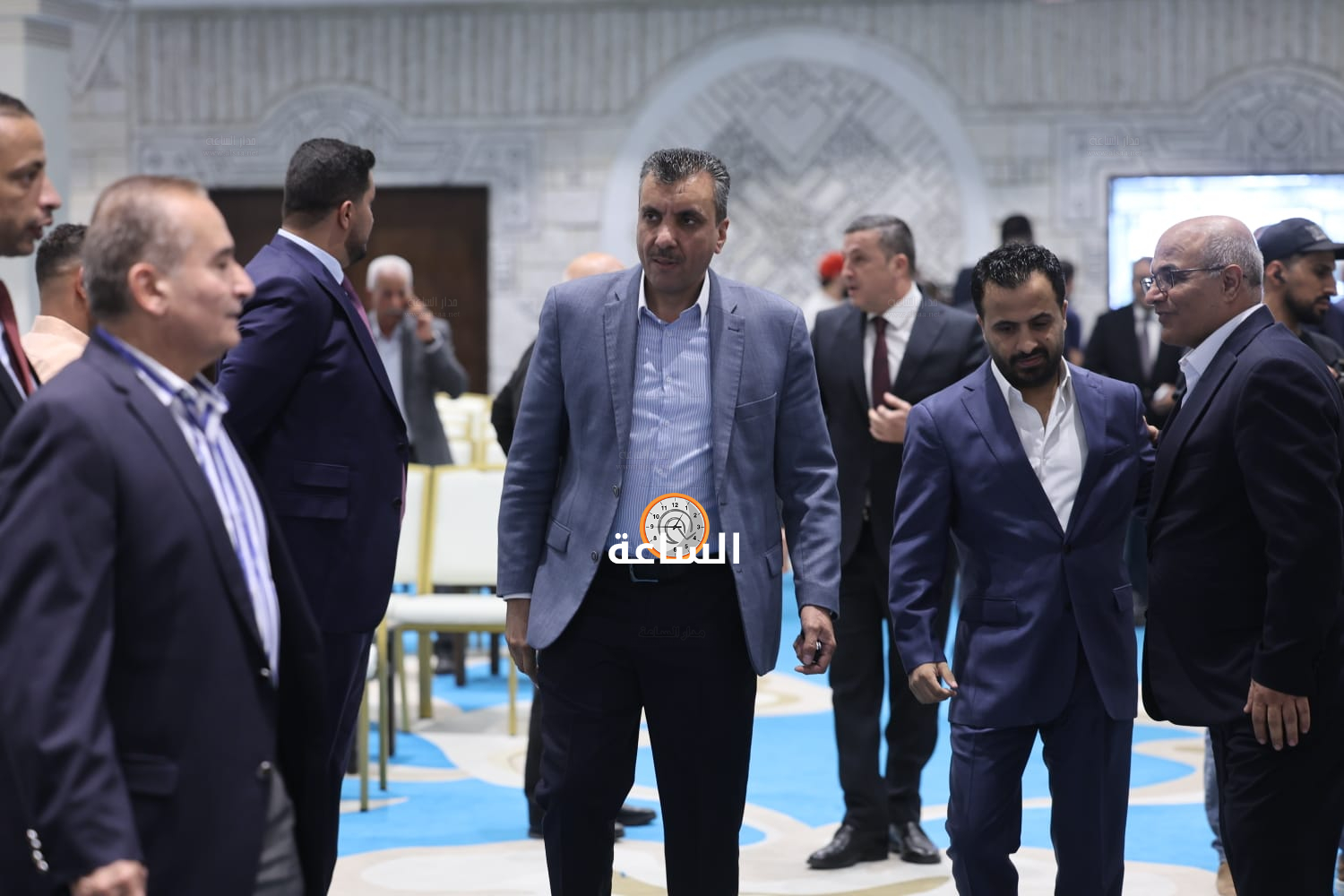 Madar Al-Saa Images 0.9985391407171963