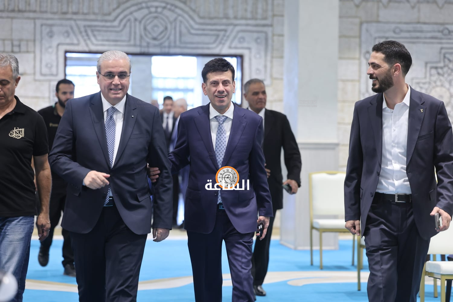 Madar Al-Saa Images 0.7982834225916086