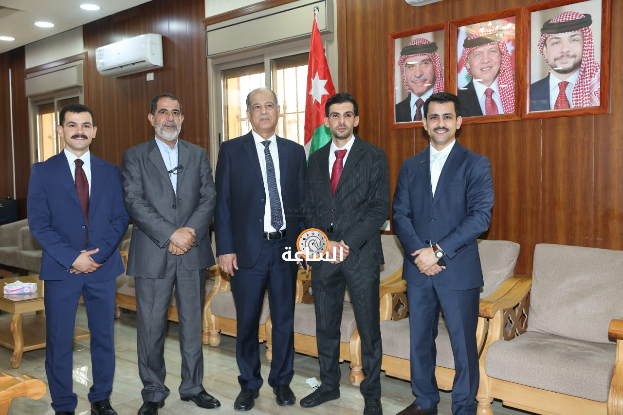 Madar Al-Saa Images 0.5409206801694079