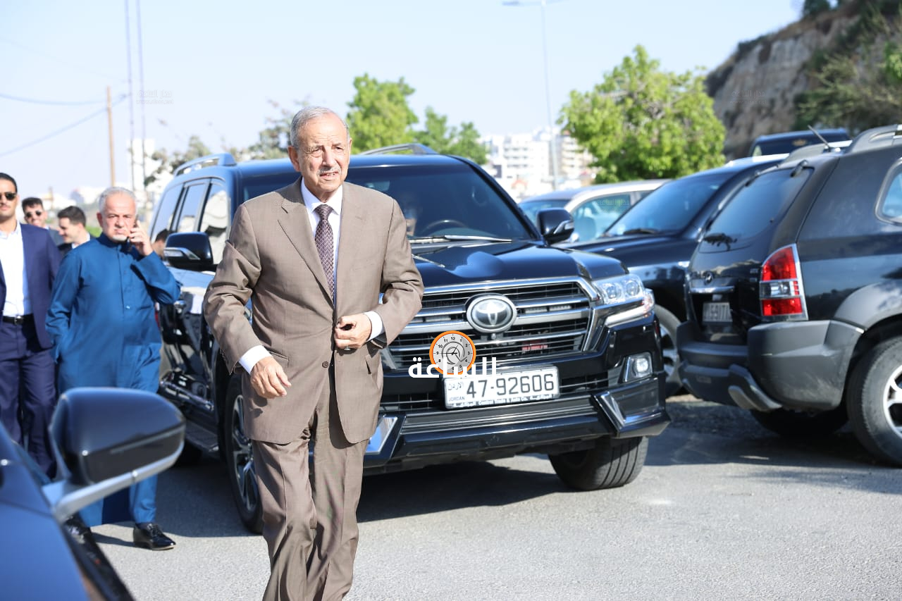 Madar Al-Saa Images 0.1050591540936393