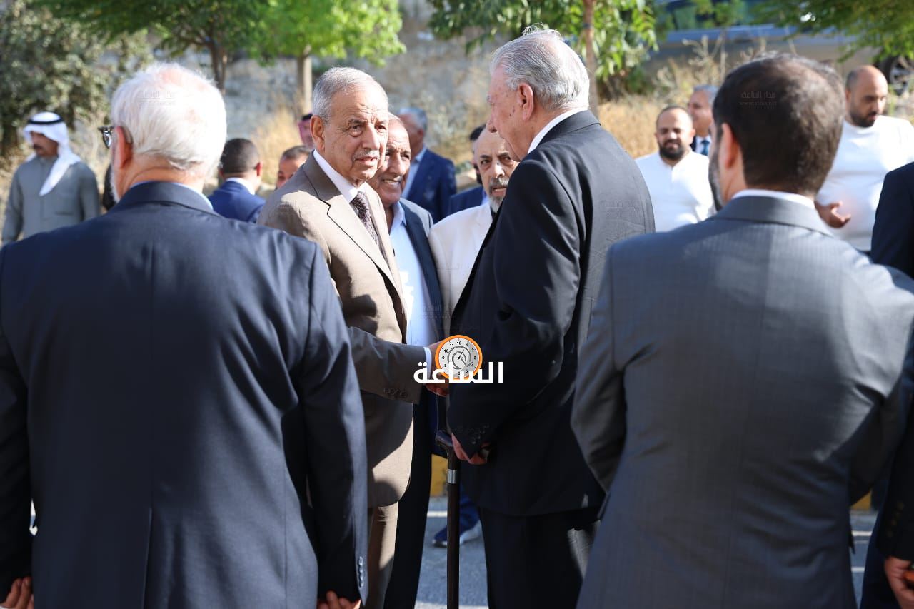 Madar Al-Saa Images 0.6270292438121603