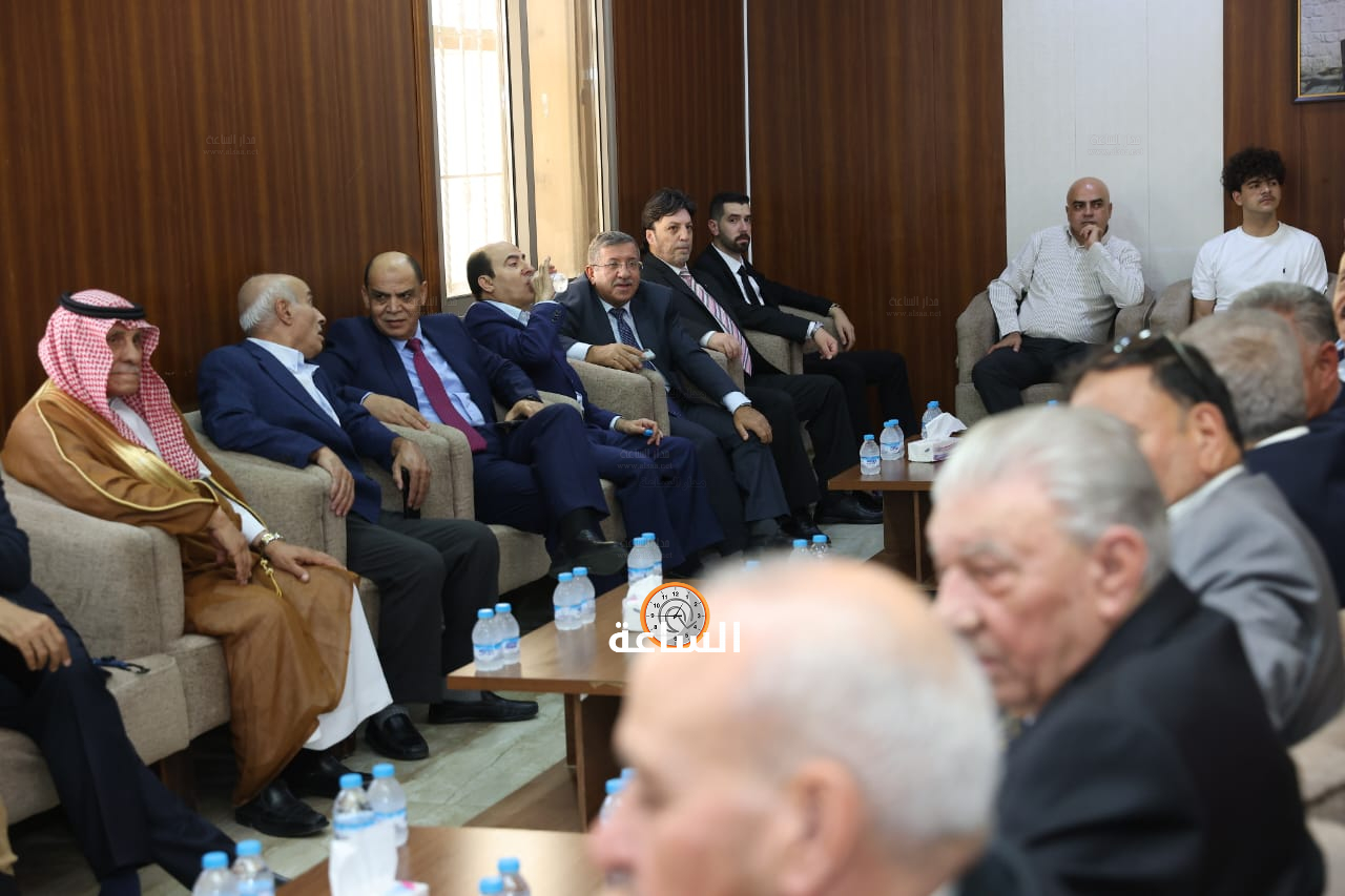 Madar Al-Saa Images 0.8723318643234341