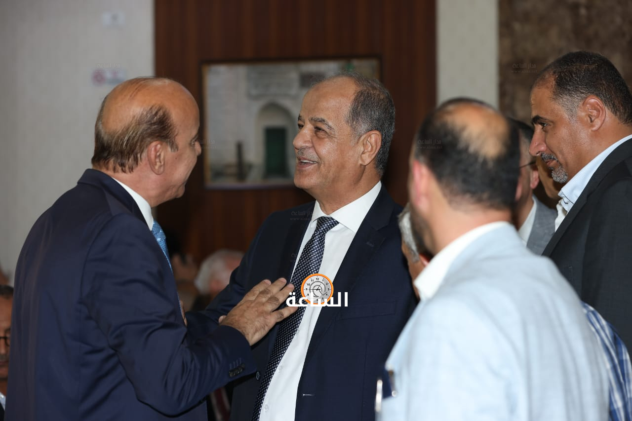 Madar Al-Saa Images 0.7880610989949702