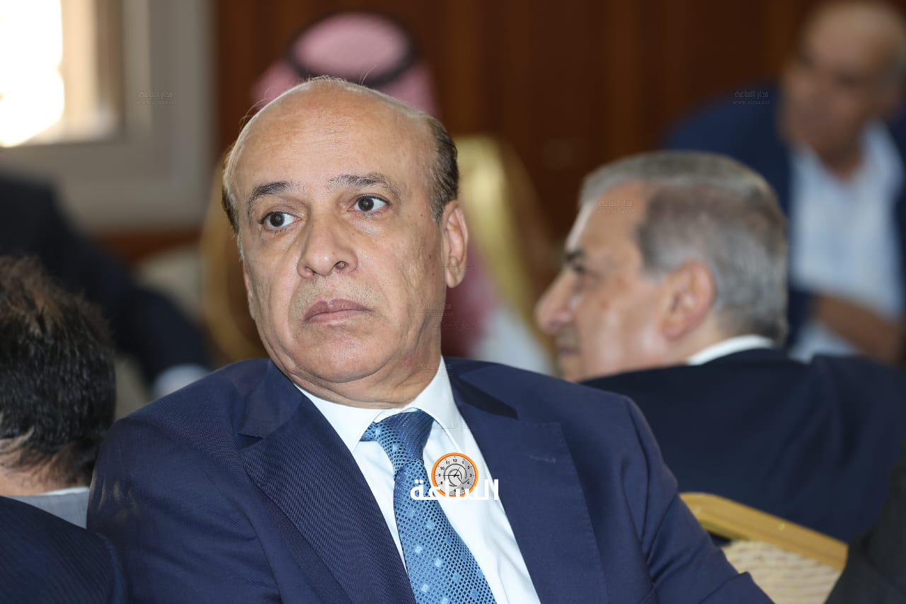 Madar Al-Saa Images 0.18228258081444726