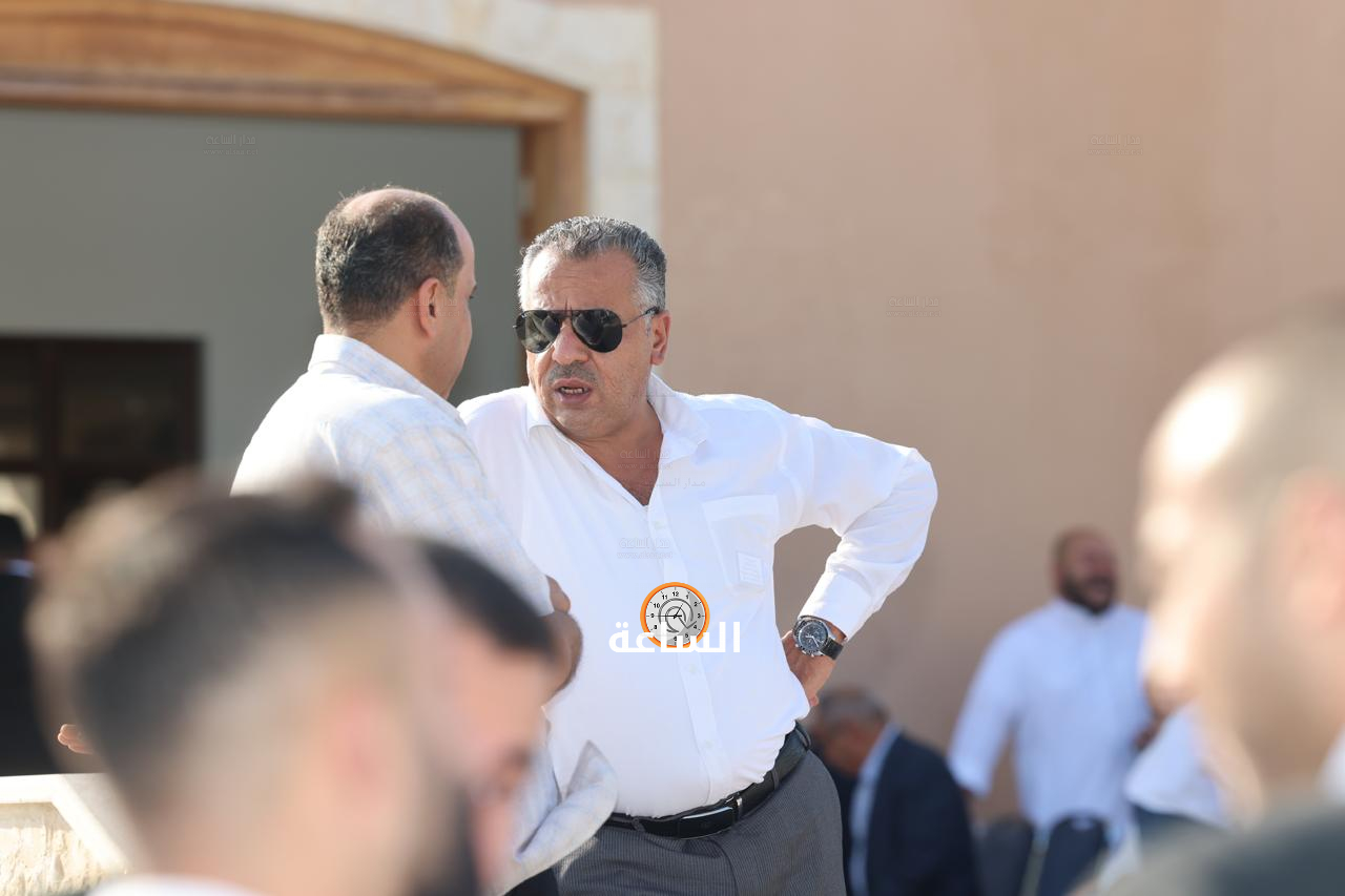 Madar Al-Saa Images 0.515658377113469