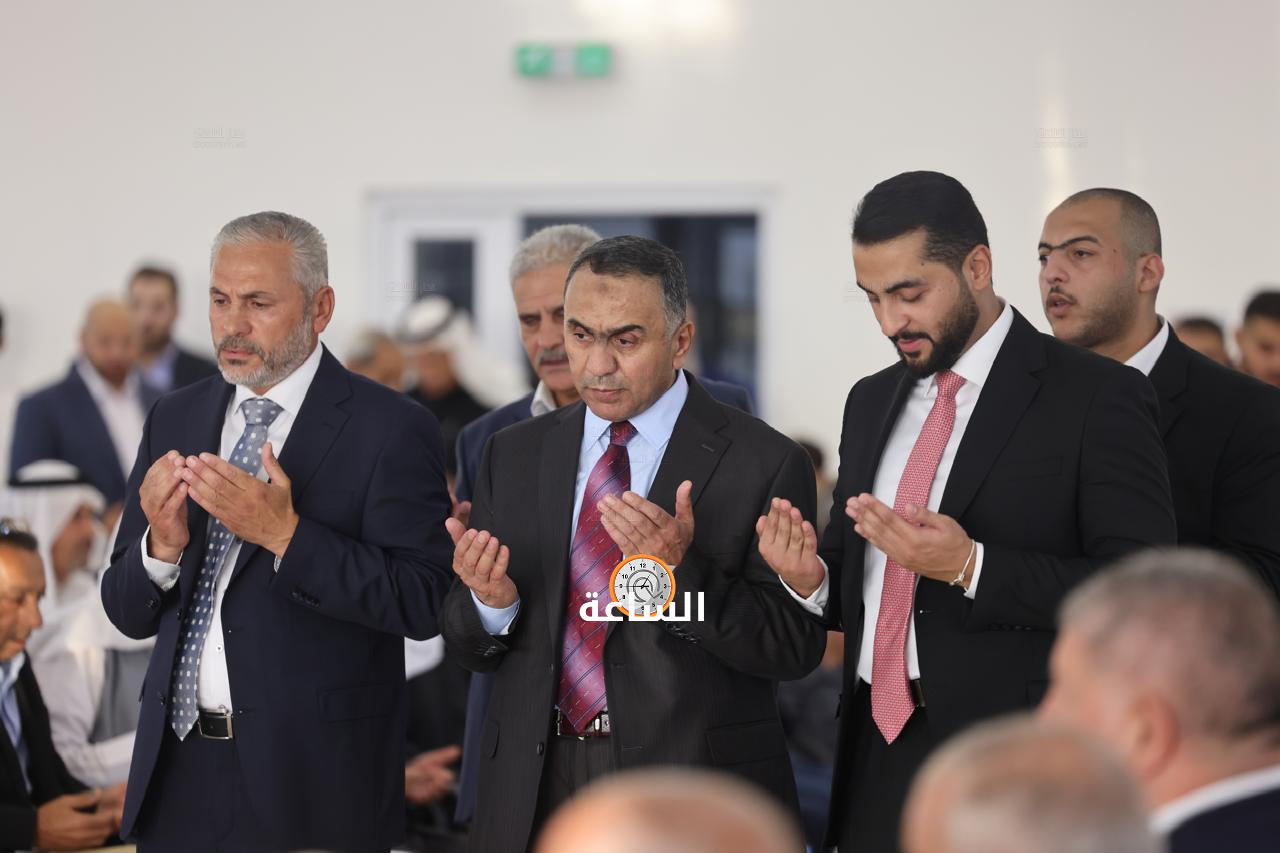 Madar Al-Saa Images 0.8701342211532188
