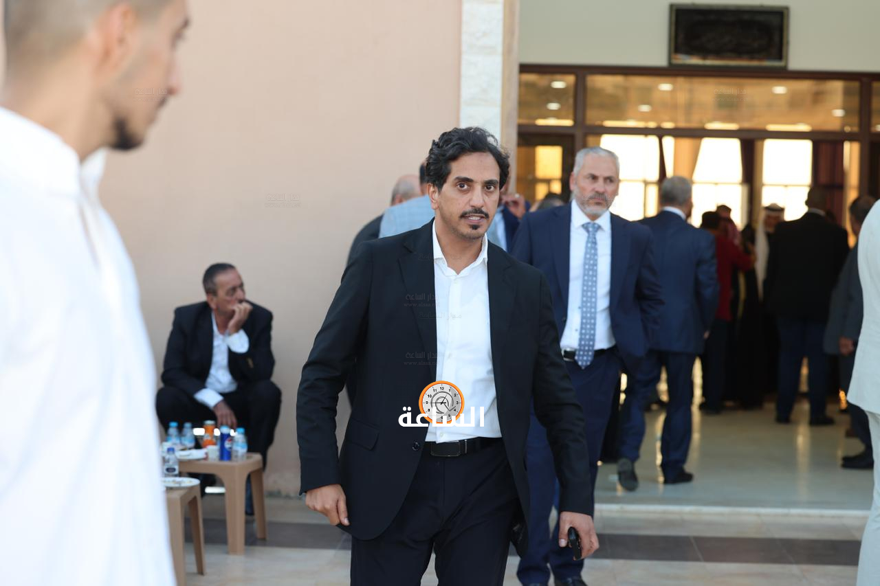 Madar Al-Saa Images 0.4375653368018657