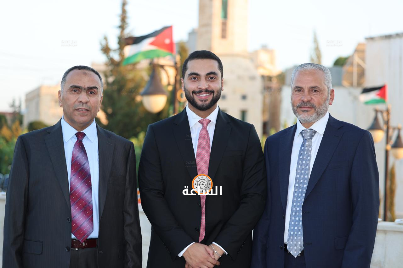 Madar Al-Saa Images 0.8882109032336867