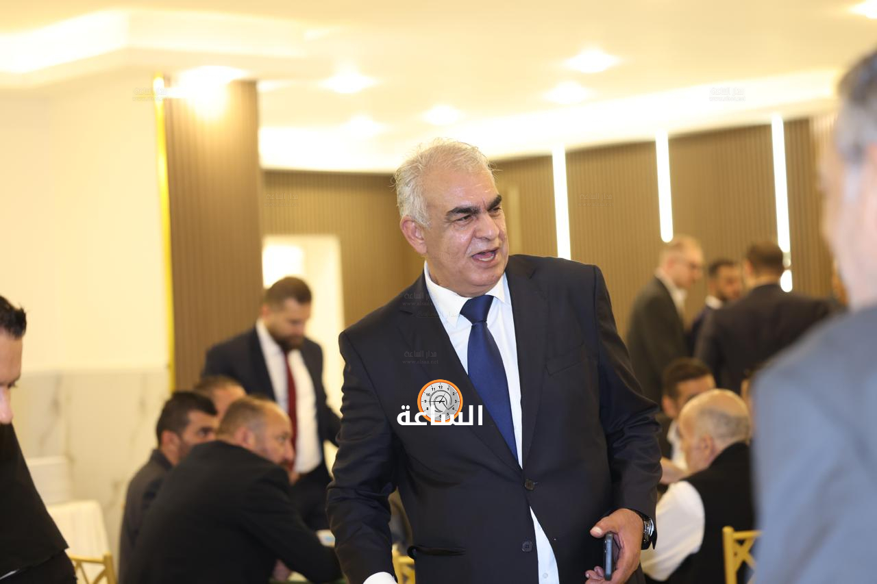 Madar Al-Saa Images 0.1201739918191248