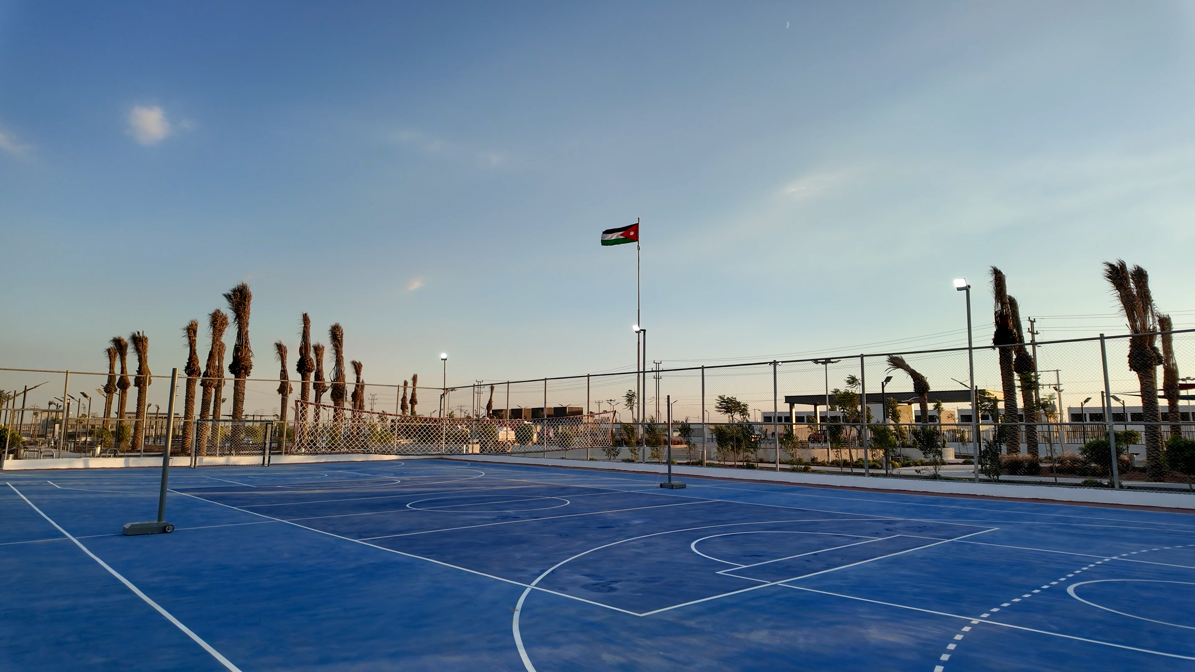 Madar Al-Saa Images 0.3793203379545883