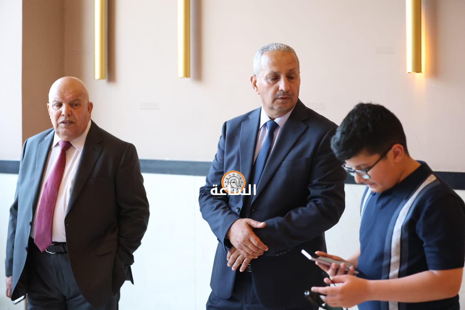 Madar Al-Saa Images 0.35147353934968306