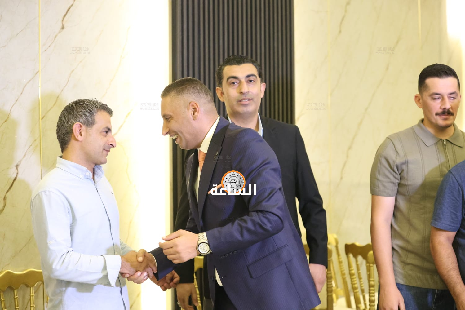 Madar Al-Saa Images 0.5186013572755193