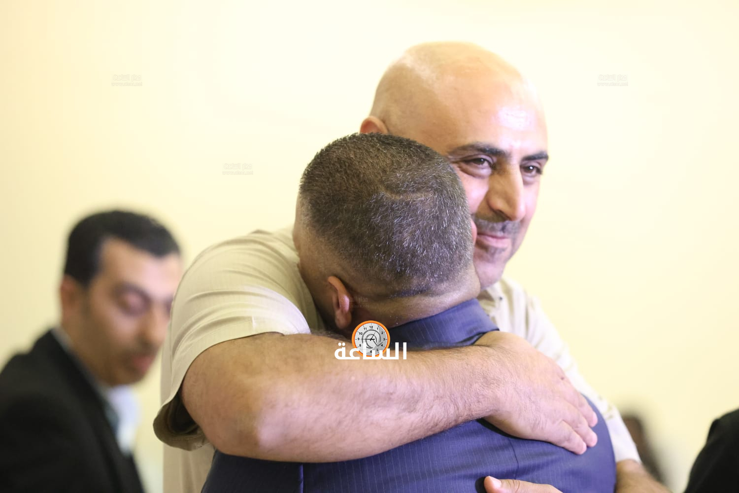 Madar Al-Saa Images 0.1973036826839718