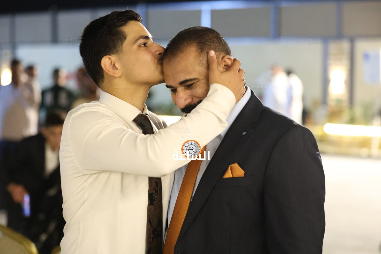 Madar Al-Saa Images 0.7323636340877792