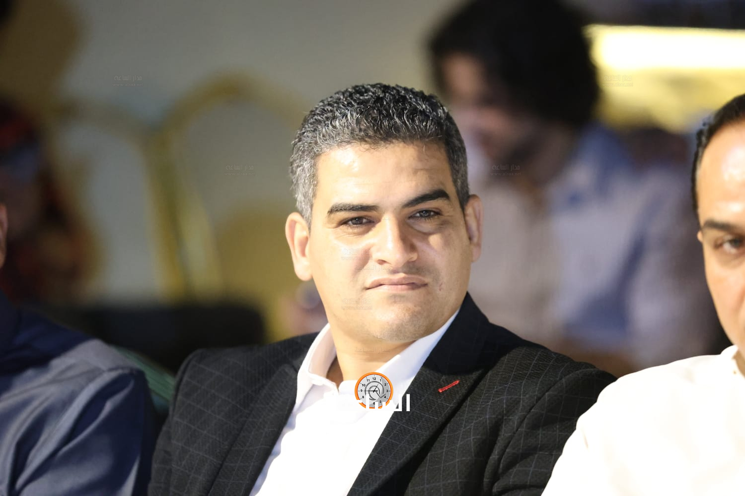 Madar Al-Saa Images 0.33381353790915147