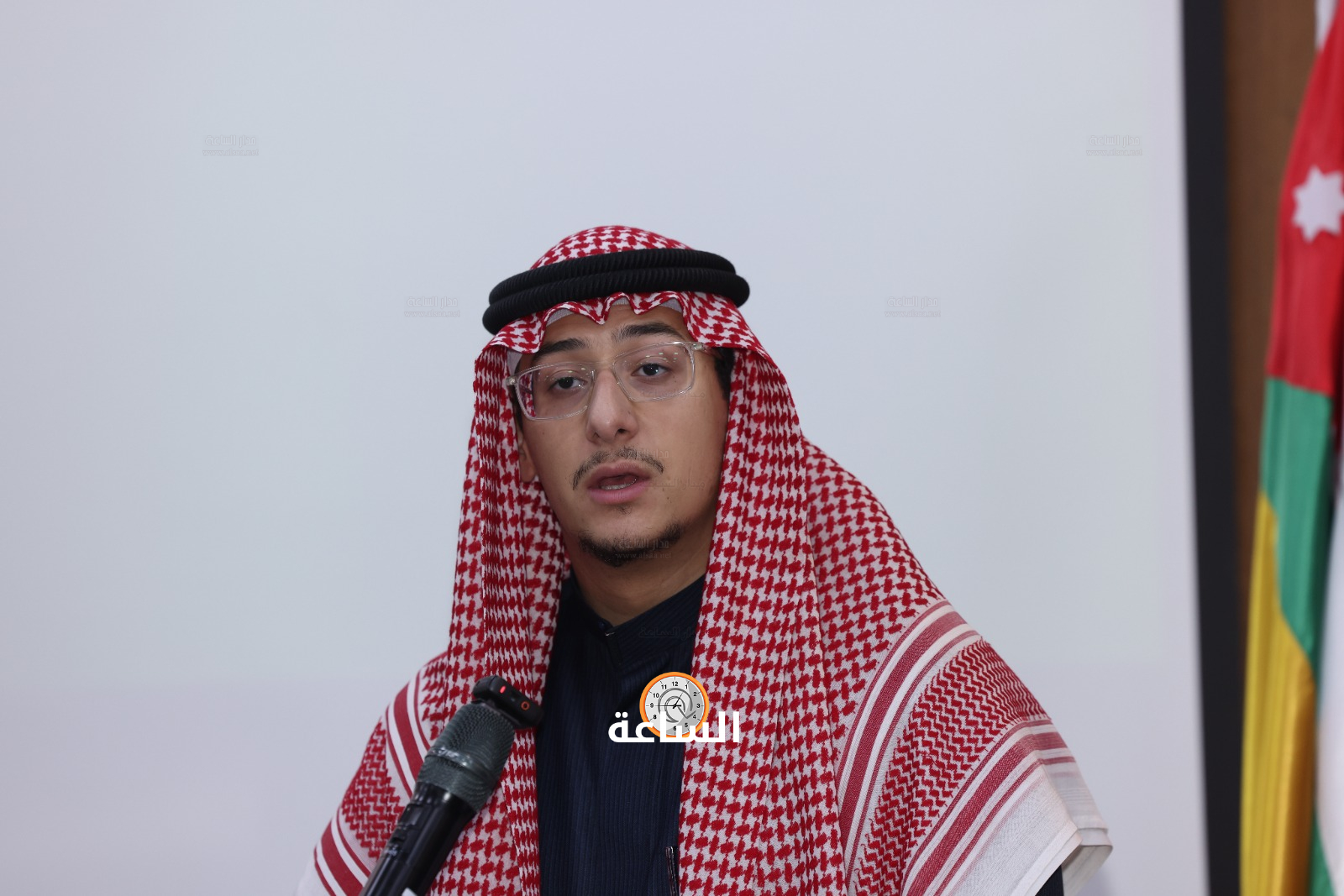 Madar Al-Saa Images 0.7441802028372329