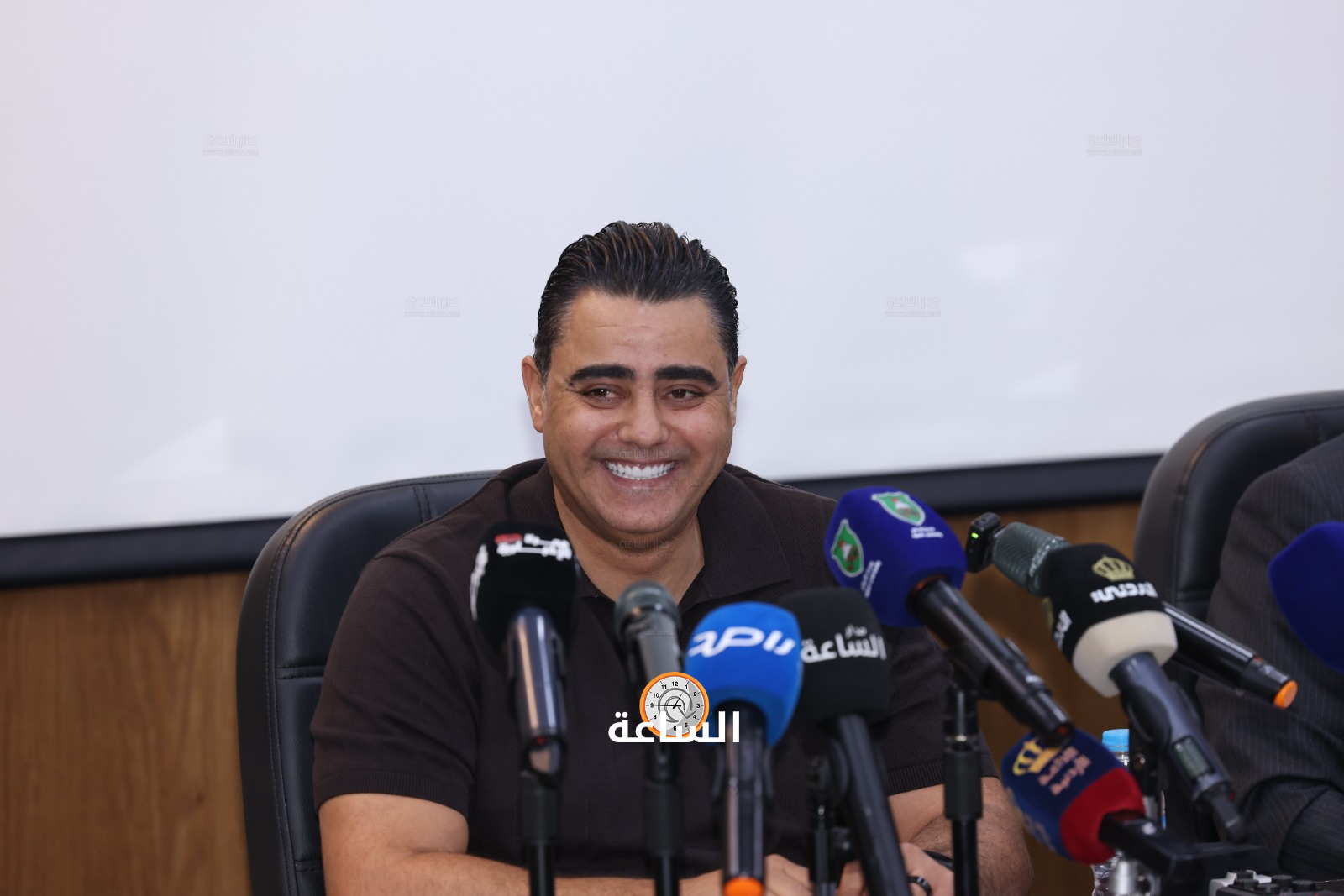 Madar Al-Saa Images 0.052016861999531594