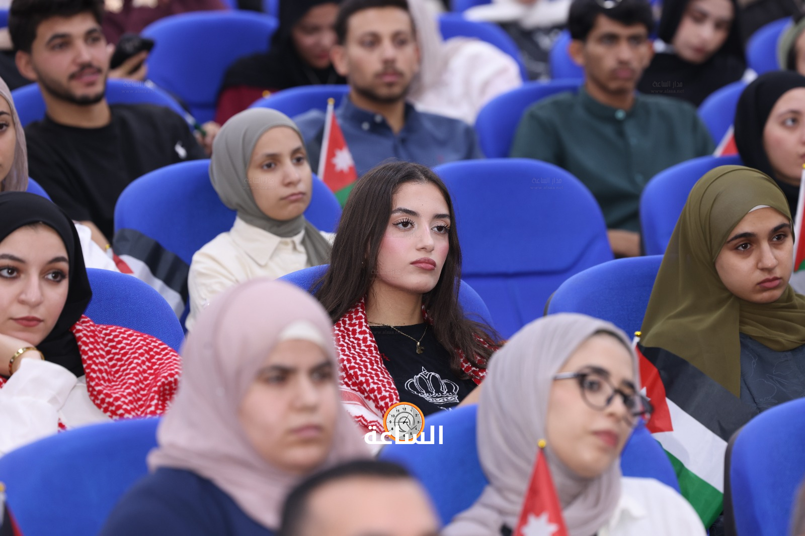 Madar Al-Saa Images 0.8791398867659813