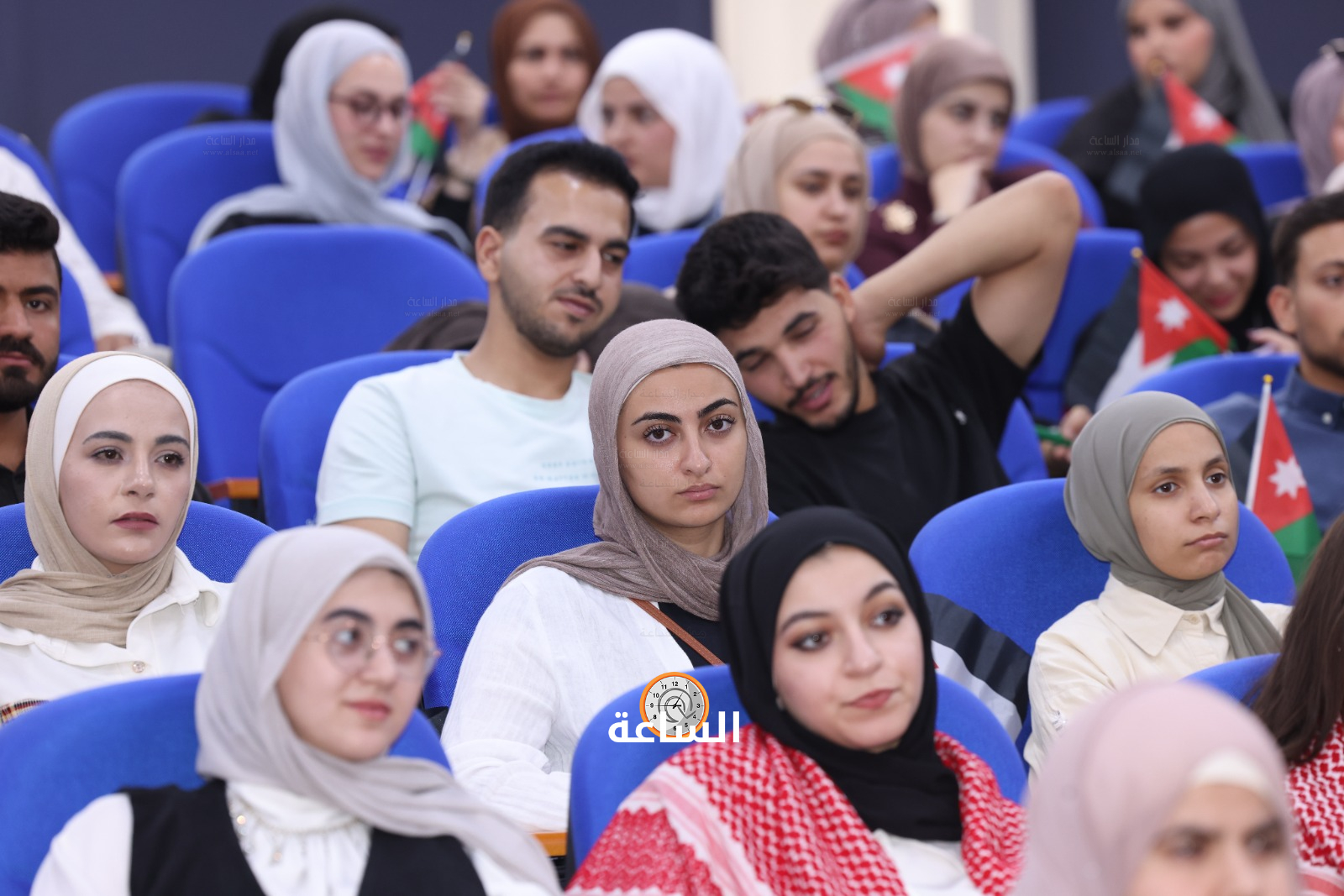Madar Al-Saa Images 0.010456483959319529