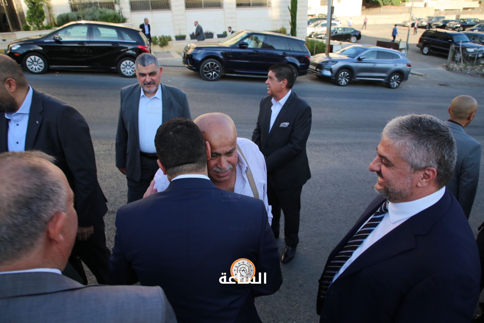 Madar Al-Saa Images 0.3177055427759209