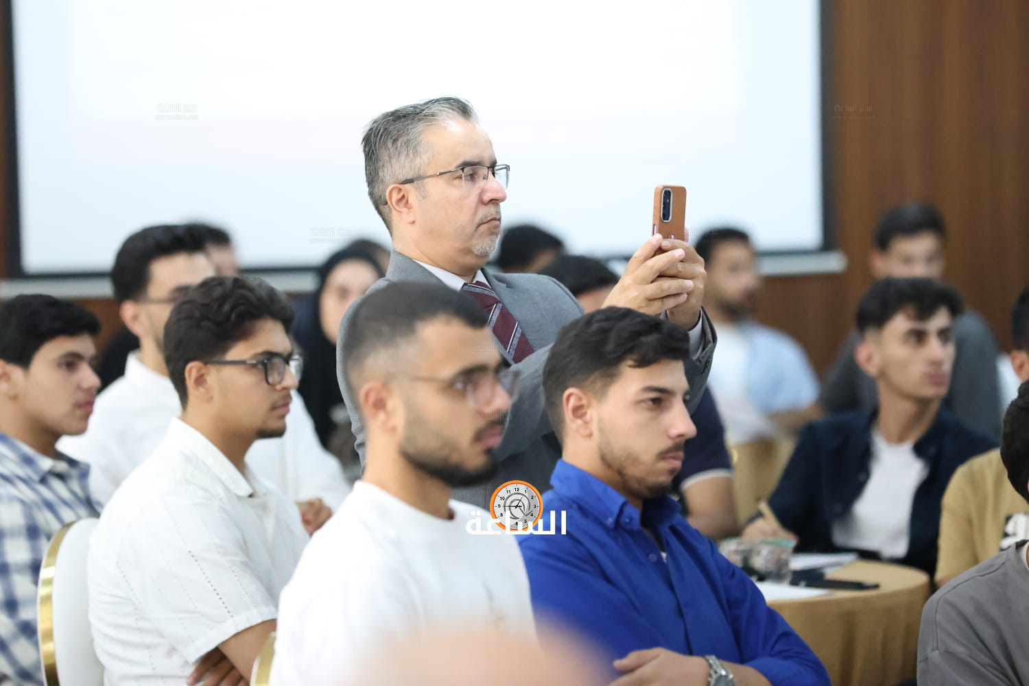 Madar Al-Saa Images 0.3930183859891646