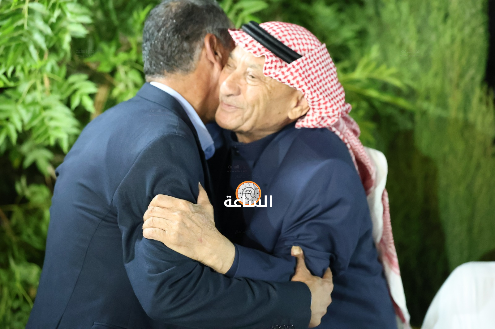 Madar Al-Saa Images 0.46458186151347824