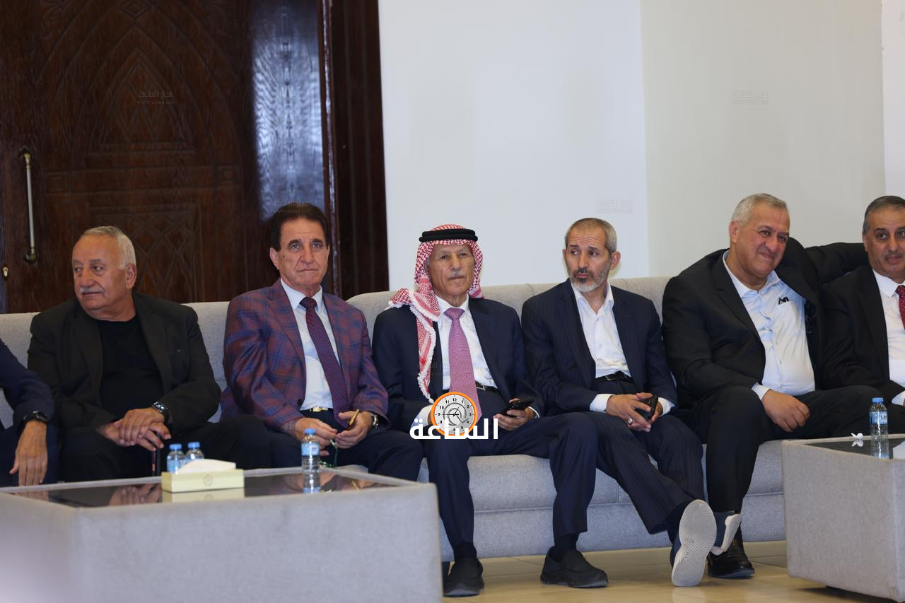 Madar Al-Saa Images 0.5286165160156567